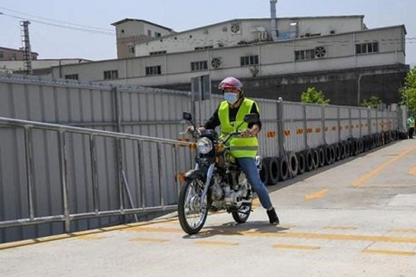 摩托车驾驶证报名